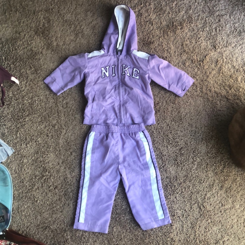 Nike warm up suit